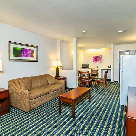 Comfort Inn & Suites Moose Jaw Exteriér fotografie