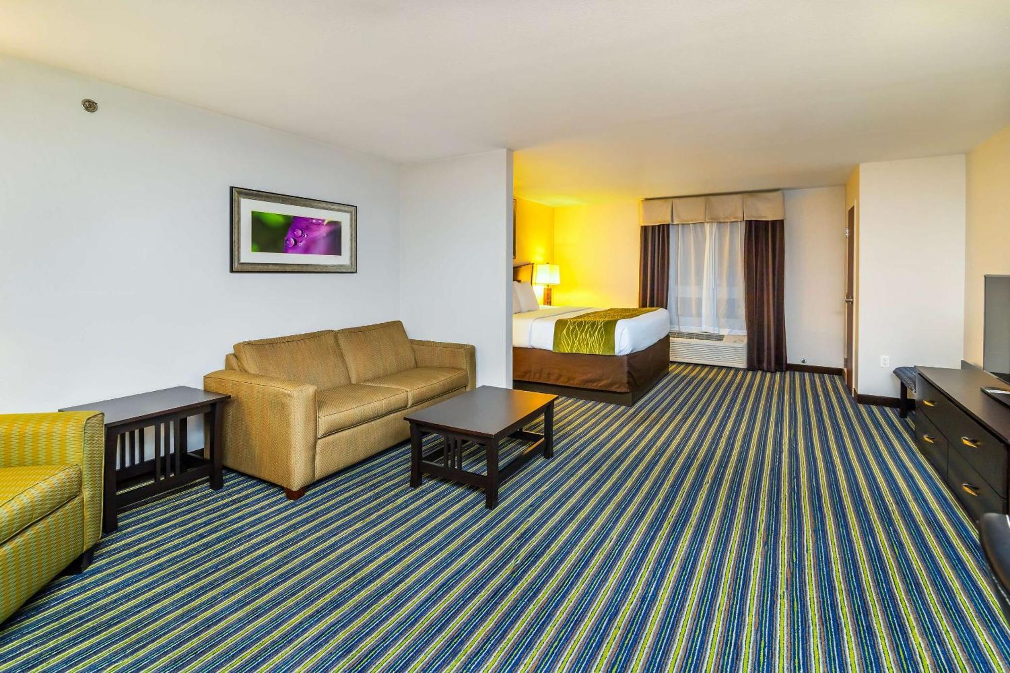 Comfort Inn & Suites Moose Jaw Exteriér fotografie